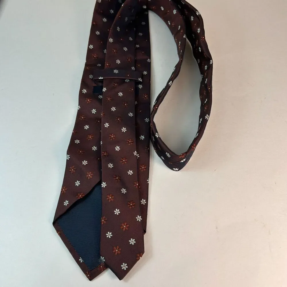 J. Crew Men's NWOT Brown with Light Brown White Floral 100% Silk Tie